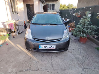 Toyota Prius foto 1