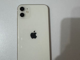 Vând iphone 11