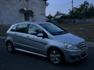 Mercedes B-Class