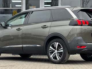 Peugeot 5008 foto 4