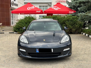 Porsche Panamera foto 9