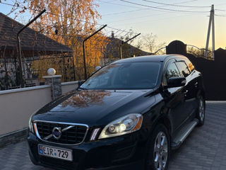 Volvo XC60 foto 2