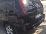 Nissan X-Trail foto 6