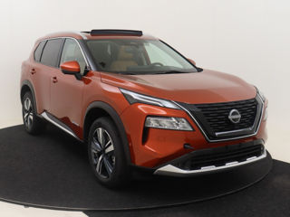 Nissan X-Trail foto 2