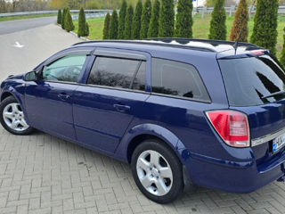 Opel Astra foto 3