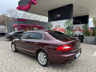 Skoda Superb foto 4