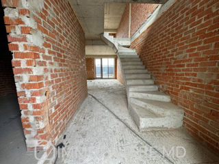 Townhouse cu 2 niveluri, com. Tohatin foto 7