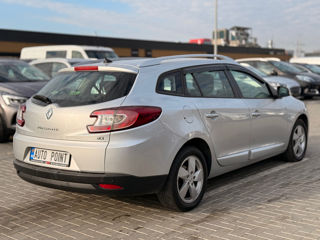 Renault Megane foto 3