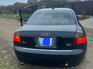 Audi A4 foto 2