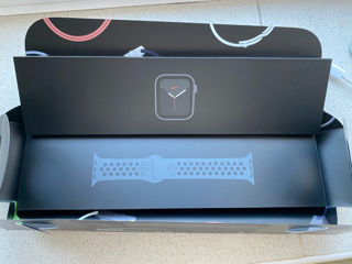 Apple Watch SE 44mm foto 7