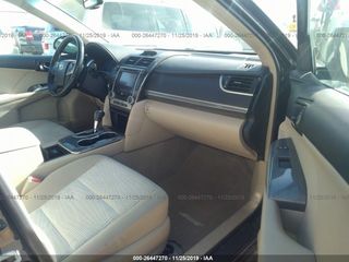 Toyota Camry foto 5