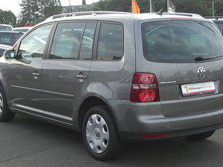 Volkswagen Touran foto 5