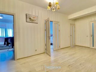 Apartament superb cu 2 odăi,82m2,Euroreparație foto 6