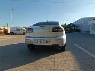 Mazda 3 foto 2