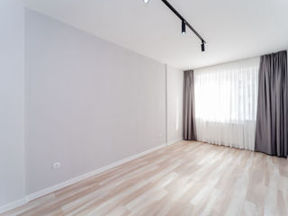 Apartament cu 3 camere, 85 m², Buiucani, Chișinău foto 5