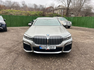 BMW 7 Series foto 3