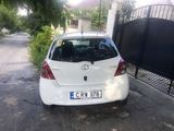 Toyota Yaris foto 3