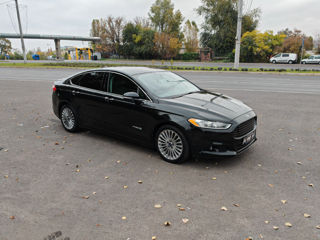 Ford Fusion foto 3