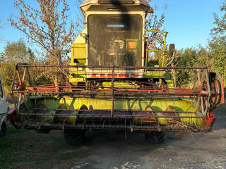 Claas Dominator 48