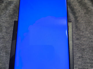 Samsung Galaxy S21 Ultra si Samsung Galaxy A30 foto 5