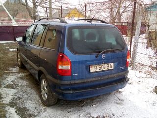 Opel Zafira foto 5