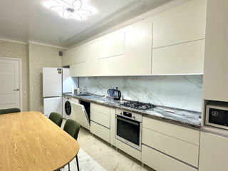 Apartament cu 2 camere, 68 m², Buiucani, Chișinău