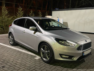 Ford Focus foto 2