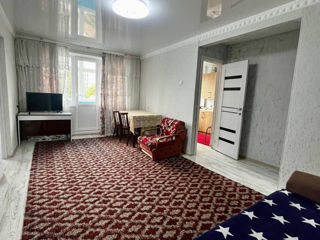 Apartament cu 2 camere, 47 m², Autogara, Bălți