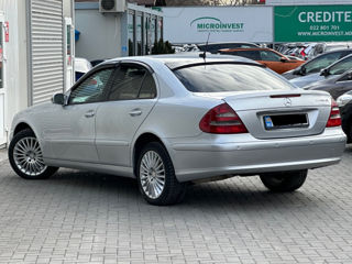 Mercedes E-Class foto 5