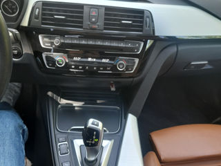 BMW 3 Series foto 9