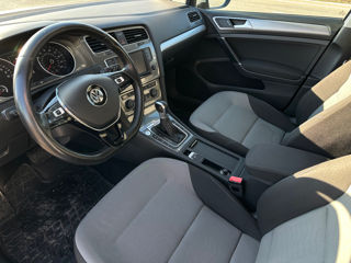 Volkswagen Golf foto 8