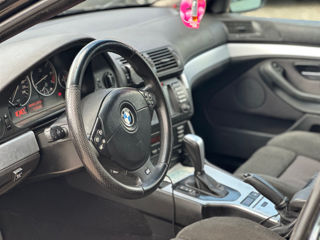 BMW 5 Series foto 11