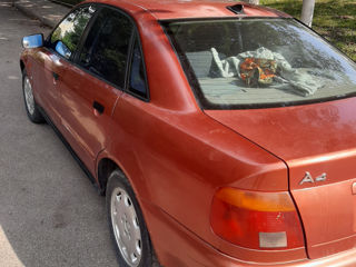 Audi A4 foto 5