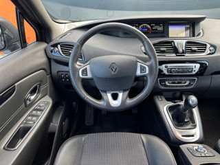 Renault Grand Scenic foto 10