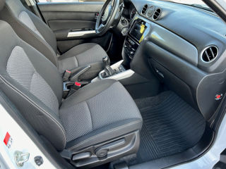 Suzuki Vitara foto 16