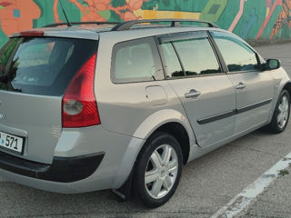 Renault Megane foto 4