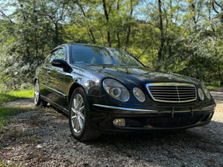 Mercedes E-Class foto 4