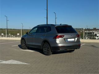 Volkswagen Tiguan foto 3