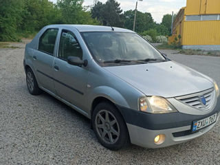 Dacia Logan foto 8