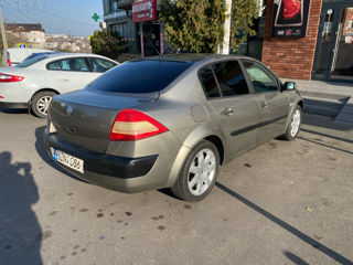 Renault Megane foto 3