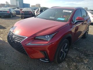 Lexus NX Series foto 2