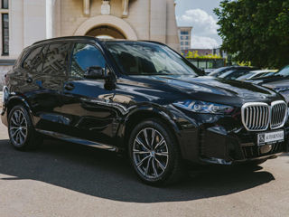 BMW X5 xDrive30d negru sapphire