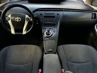 Toyota Prius foto 6