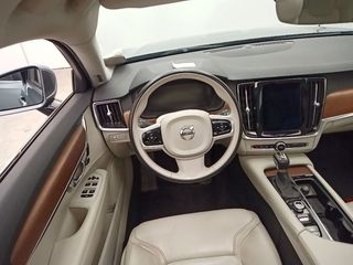 Volvo V90 foto 9