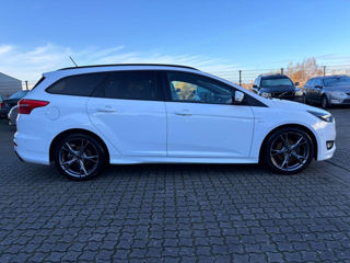 Ford Focus foto 8