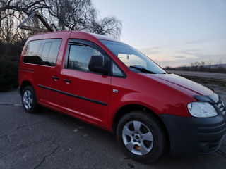 Volkswagen Caddy foto 1