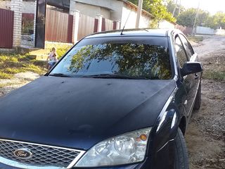 Ford Mondeo foto 7