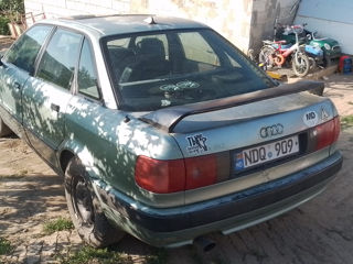 Audi 80