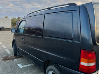 Mercedes Vito foto 3