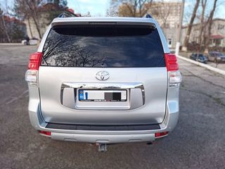 Toyota Land Cruiser Prado foto 4